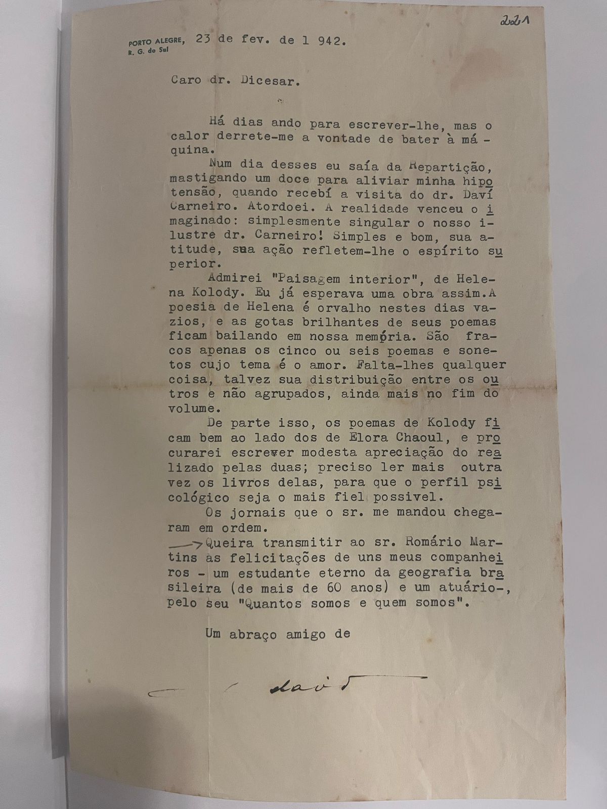 Carta de autoria desconhecida elogiando a autora (PI041)