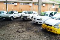 De acordo com o edital, serão 301 veículos divididos em 294 lotes, sendo 291 lotes de veículos recuperáveis e apenas 3 lotes de sucatas de veículos.
