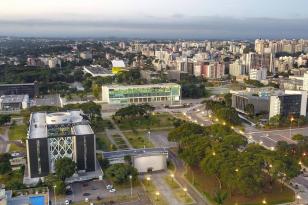 Foto Palácio Iguaçu e Palácio das Araucárias