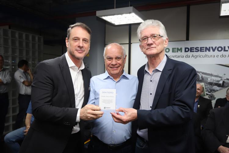 O mais longevo secretário da história (2011-2018 e 2019 a 2024), Norberto Ortigara, foi homenageado pelo atual secretário, Natalino Avance de Souza