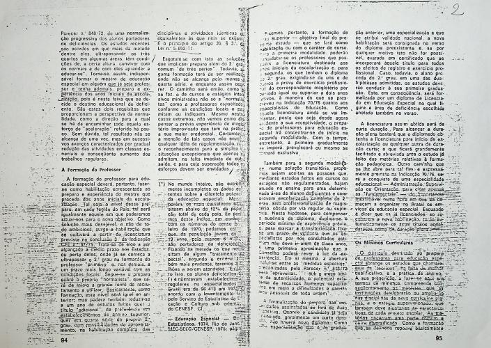 Documento 3 – Formação de Professores em Educação Especial no Brasil Refere-se à aprovação da Indicação nº 71/76 pelo Conselho Federal de Educação, detalhando a estrutura curricular e diretrizes para a formação de professores em Educação Especial, com foco em inclusão e práticas pedagógicas inovadoras.