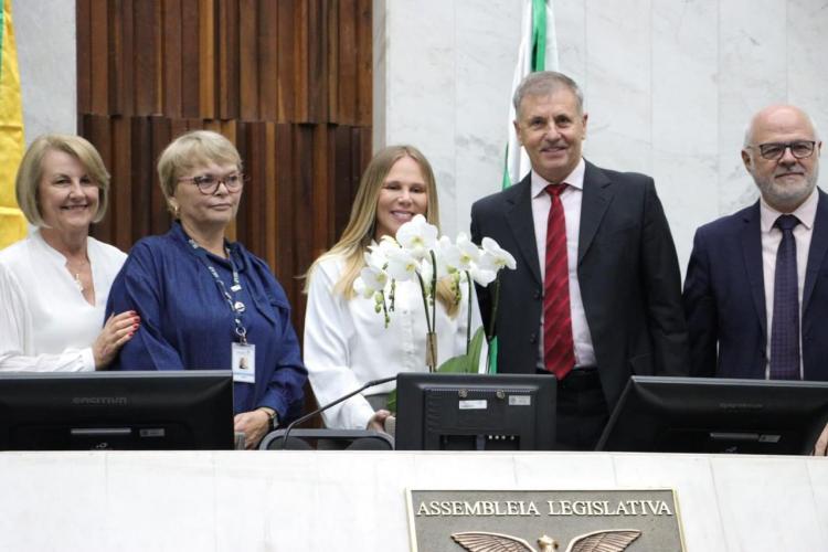 Assembleia Legislativa do Paraná Celebra os 170 Anos do Arquivo Público do Paraná