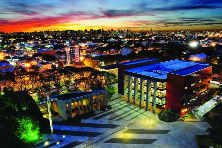 Câmpus Curitiba da PUCPR. Foto: divulgação