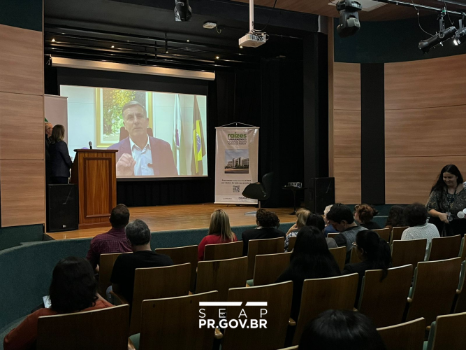 Arquivo Público do Paraná celebra 170 anos com debate sobre memória, Estado e cidadania