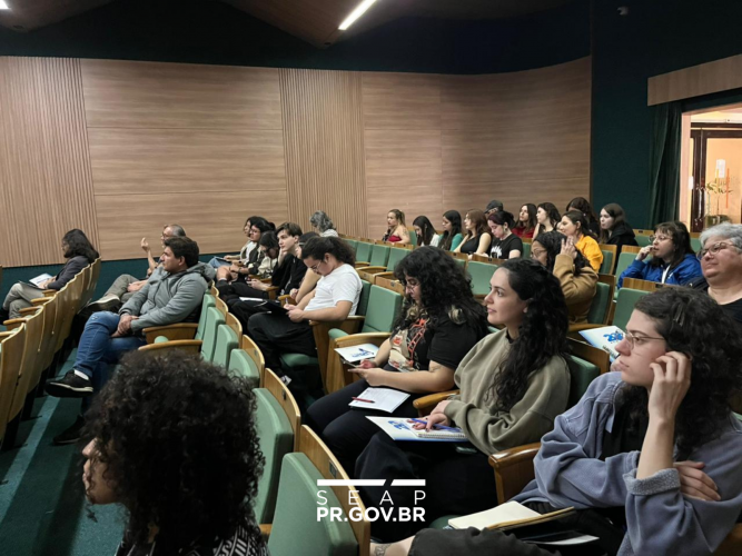 Arquivo Público do Paraná celebra 170 anos com debate sobre memória, Estado e cidadania