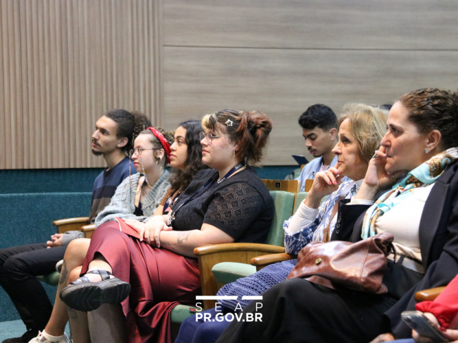 Arquivo Público do Paraná celebra 170 anos com debate sobre memória, Estado e cidadania