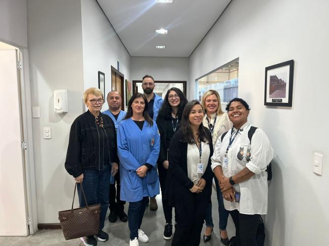 Visita Técnica ao Arquivo Público Municipal de Curitiba fortalece parcerias na área da preservação documental