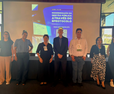 Equipe do eProtocolo com o palestrante Rodrigo Silvestre