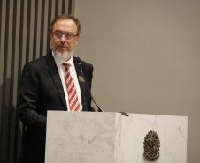 14-04 - REFORMA TRIBUTÁRIA