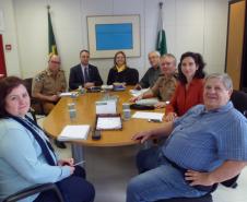 Participaram da reunião: diretora de RH da Administração, Sandra Selluciio Marques; comandante da PM, coronel Maurício Tortato; secretário da Segurança Pública e Administração Penitenciária, Wagner Mesquita; secretária da Administração e da Previdência, Dinorah Botto Portugal Nogara; presidente da Amai, Elizeo Ferraz Furquim; assessor militar junto à Secretaria da Segurança, tenente-coronel Elio de Oliveira Manoel; e advogados da Amai, Danielle Rocha e José Lagana.