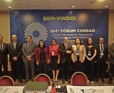 Abertura do 104º CONSAD - Fórum Nacional de Secretários de Estado da Administração, com palestra do secretário de Estado da Fazenda, Mauro Ricardo Costa, com a coordenação dos trabalhos do secretário de Estado da Administração do Paraná, Fernando Ghignone. Curitiba, 14/09/2017.