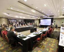 Abertura do 104º CONSAD - Fórum Nacional de Secretários de Estado da Administração, com palestra do secretário de Estado da Fazenda, Mauro Ricardo Costa, com a coordenação dos trabalhos do secretário de Estado da Administração do Paraná, Fernando Ghignone. Curitiba, 14/09/2017.