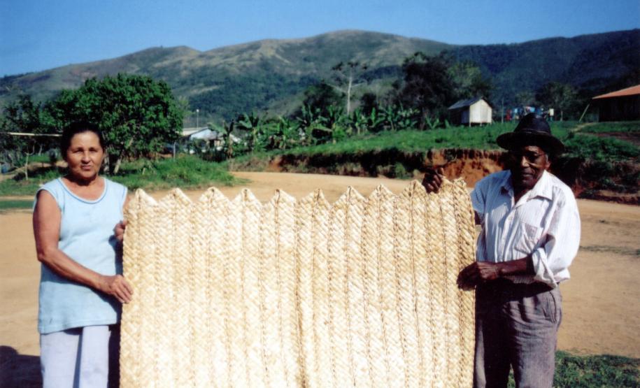 Dona Clara e senhor João