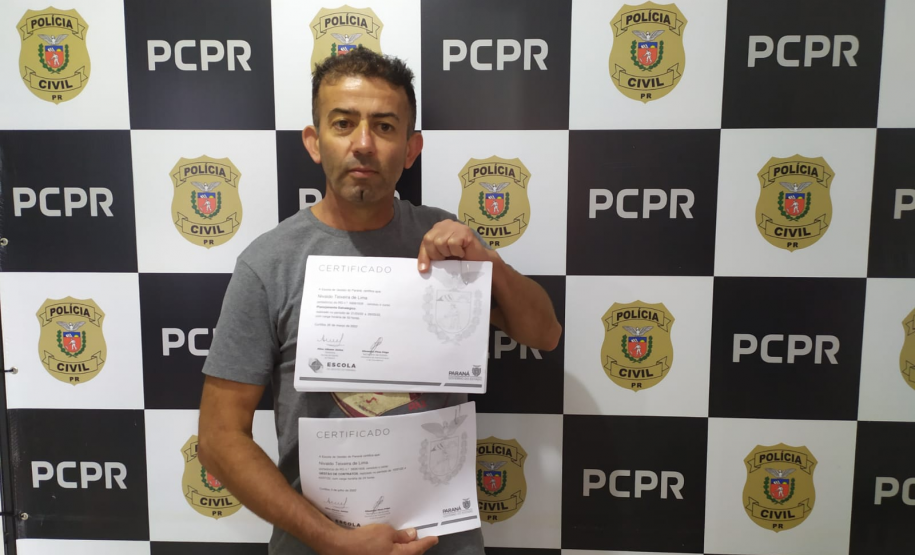 Para quem gosta de estudar e se atualizar sempre há tempo na agenda. A rotina do investigador da Polícia Civil Nivaldo Teixeira de Lima não o impediu de fazer cursos em diferentes áreas no ano passado.
