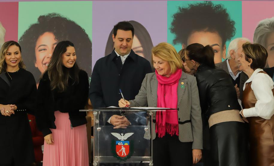 Noticia - Caravana Paraná Unido Pelas Mulheres