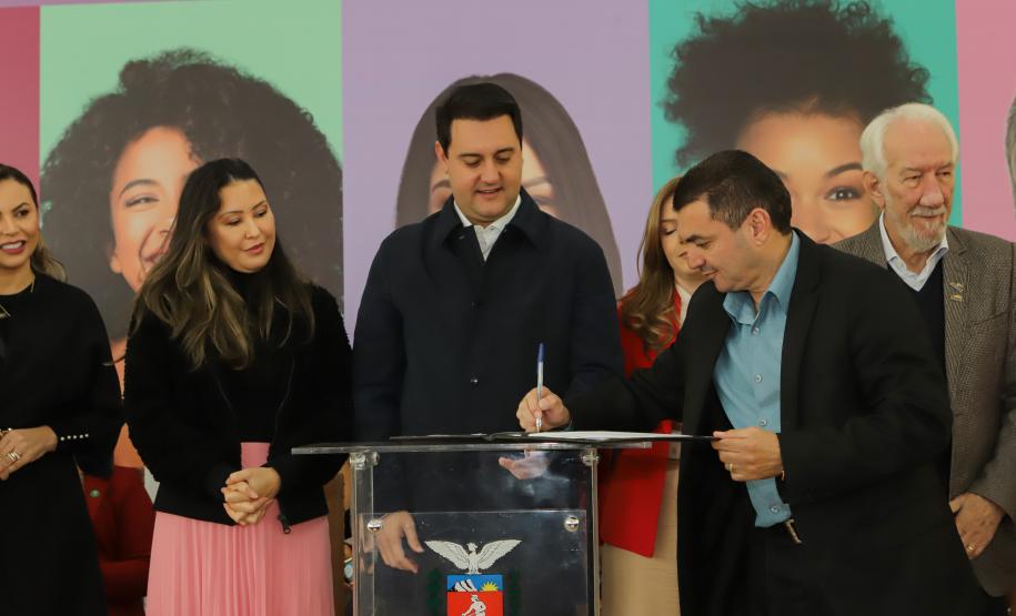 Noticia - Caravana Paraná Unido Pelas Mulheres