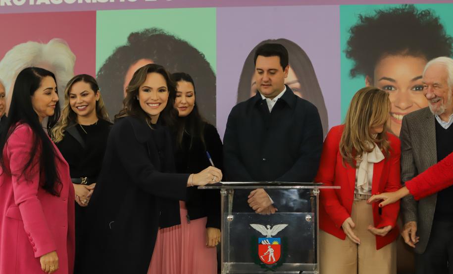 Noticia - Caravana Paraná Unido Pelas Mulheres