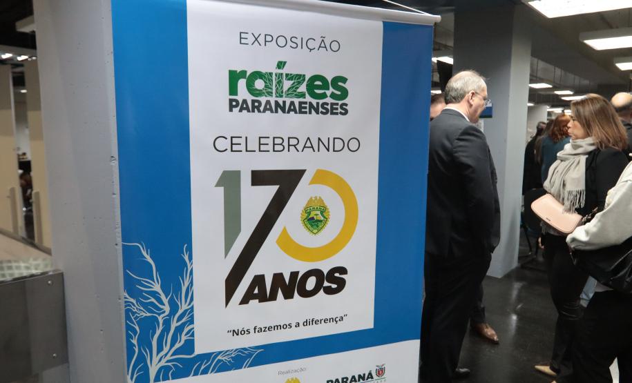 O Arquivo Público do Paraná inaugura nesta segunda-feira (29), a exposição "Raízes Paranaenses – Celebrando os 170 anos da Polícia Militar".