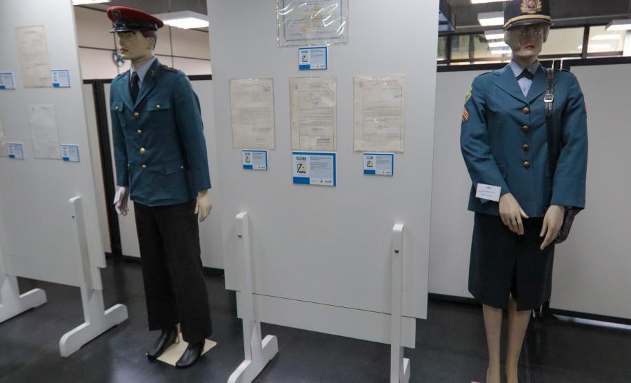 uniformes da Policia Militar utilizados durante o período a ditadura Militar.