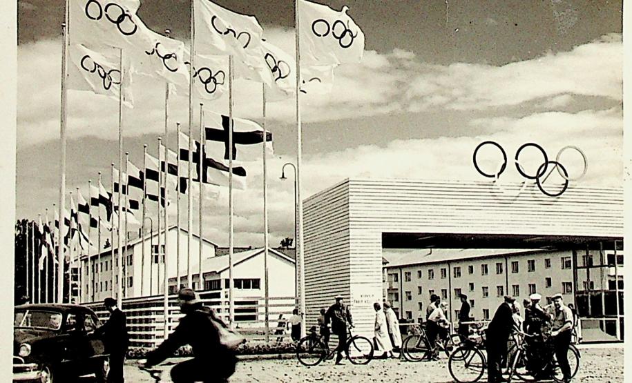 Portais de entrada da Vila Olímpica, alojamento dos atletas, dos jogos Olímpicos de Helsinki – 1952