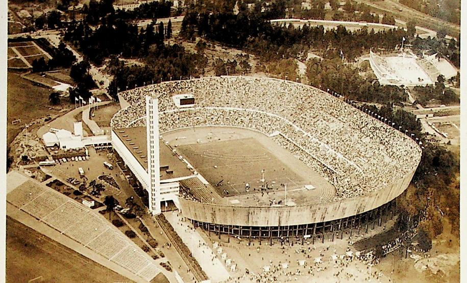 Estádio onde foi realizado a cerimônia de abertura dos jogos olímpicos de Helsinki 1952