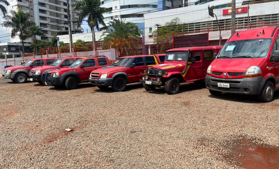 Governo do Paraná abre edital para leilão de veículos inservíveis e sucatas