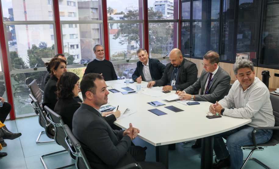 Mais Escolas Paraná 40 terrenos