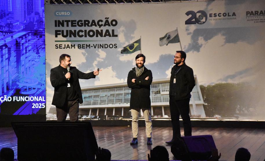Novos servidores conhecem a estrutura da administração do Estado em Integração Funcional 2025