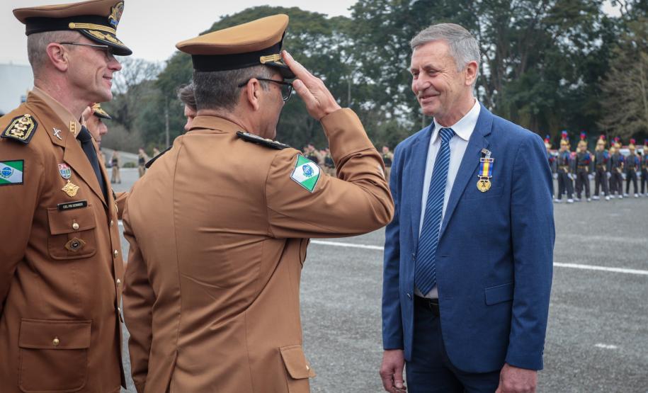 Honrarias da Polícia Militar do Paraná