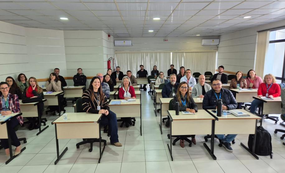 Oficinas para aprimorar a gestão pública