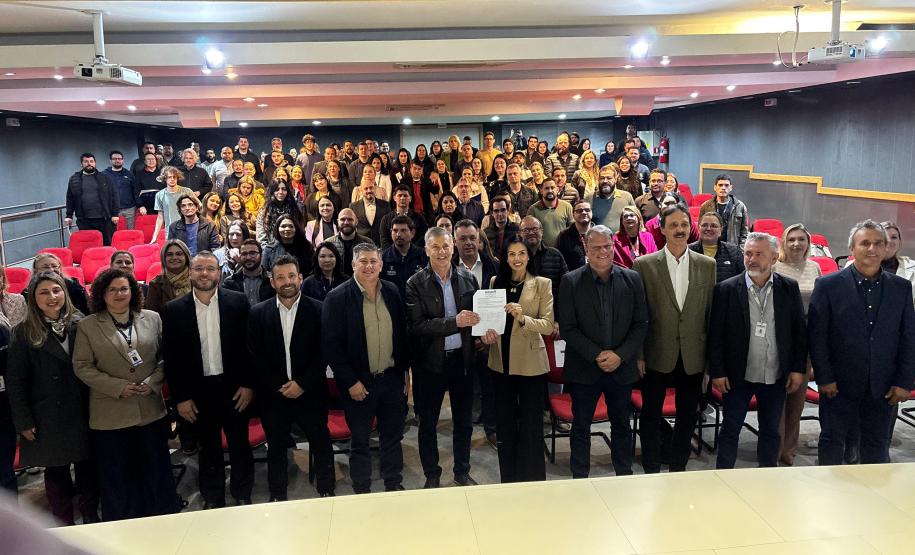 Capacitação sobre o uso de IA abertura