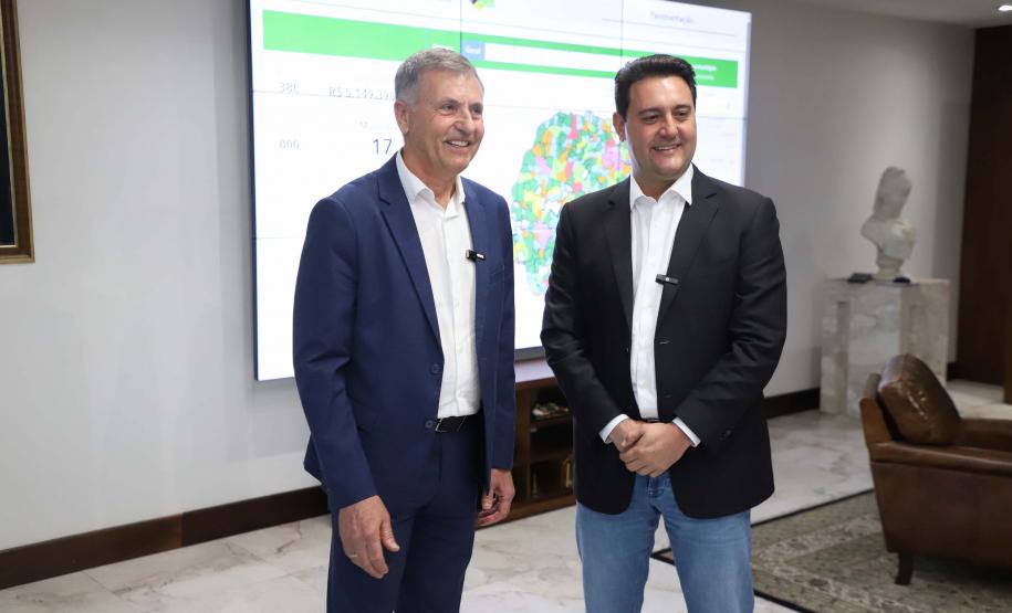 Estado vai pagar 13º salário integral em 5 de dezembro