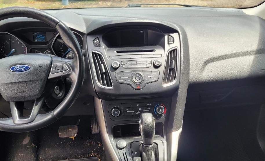 Inscrições para leilão de 192 veículos oficiais do Estado encerram nesta sexta