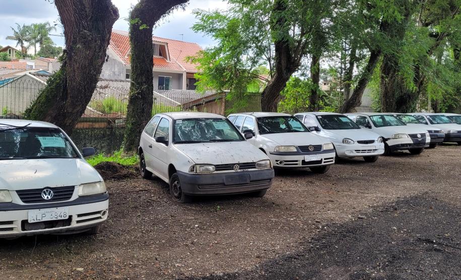 Inscrições para leilão de 192 veículos oficiais do Estado encerram nesta sexta