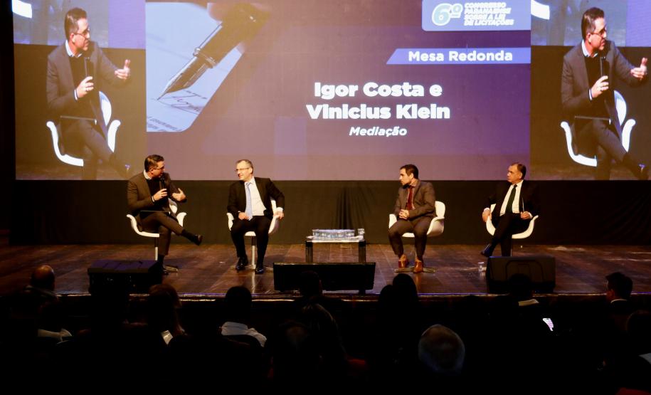 Paraná capacita mais de 1.000 pessoas em congresso sobre a Nova Lei de Licitações