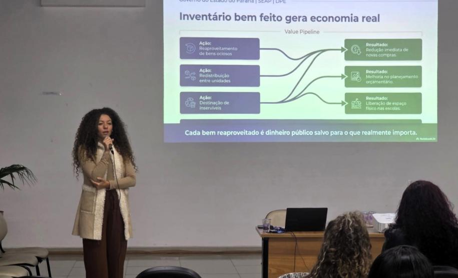 Administração capacita servidores sobre gestão de inventário