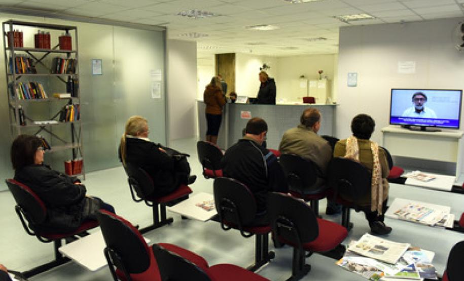 Divisão de Medicina e Saúde Ocupacional. Setor de perícia médica no prédio da ParanaPrevidência