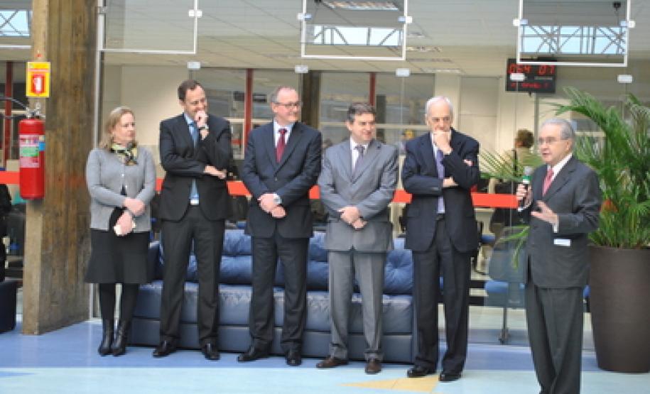 A unidade fica na ParanáPrevidência, em Curitiba, e garantirá mais conforto aos beneficiários. Também vai facilitar a vida dos que ainda não fizeram a biometria, que é fundamental para prova de vida e emissão de senhas para empréstimo consignado