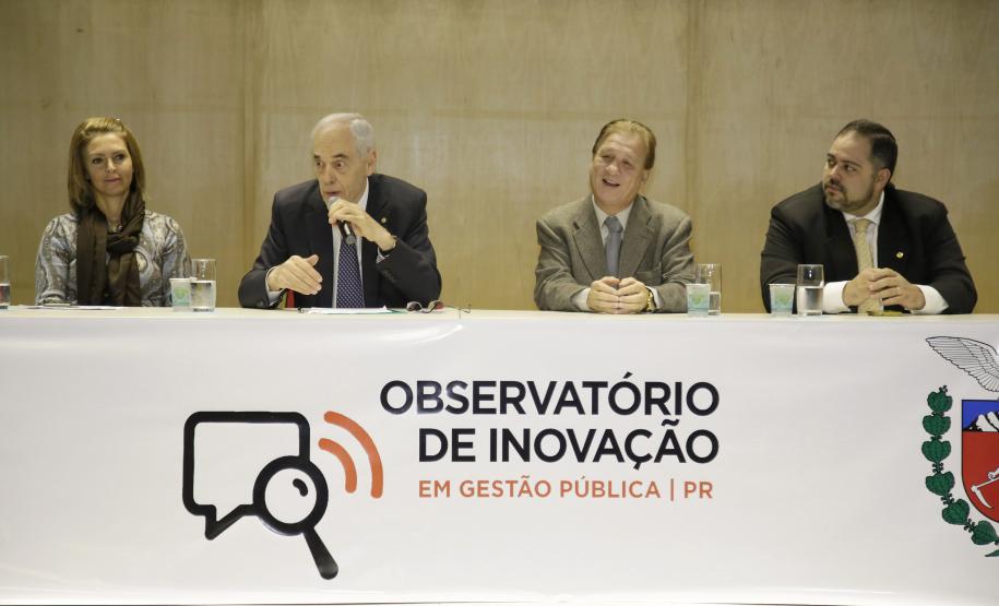 Secretário da Administração e da Previdência, Reinhold Stephanes, presidiu a solenidade