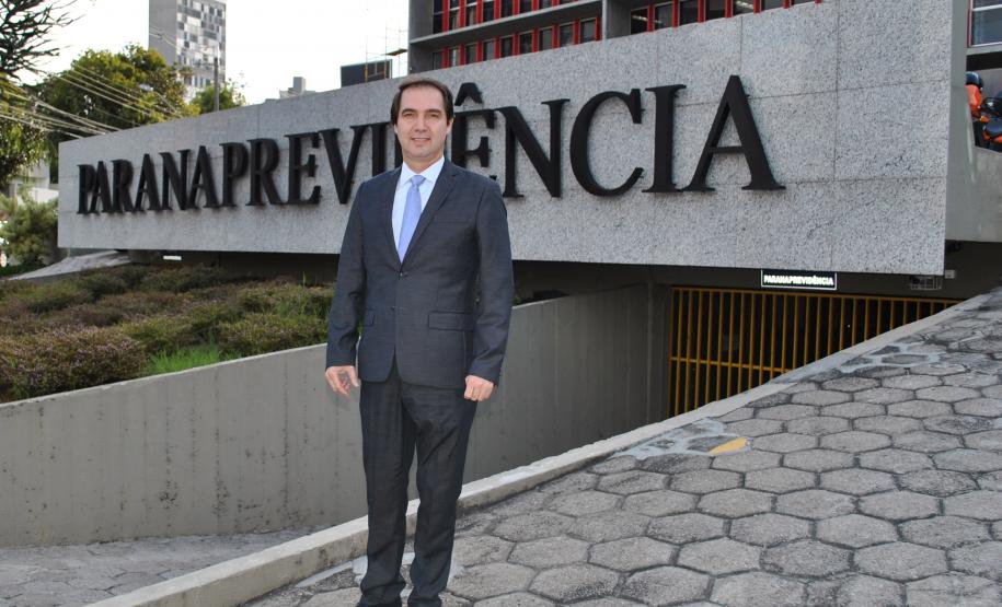 Secretária da Administração e da Previdência, Marcia Carla Pereira Ribeiro, presidiu a mesa