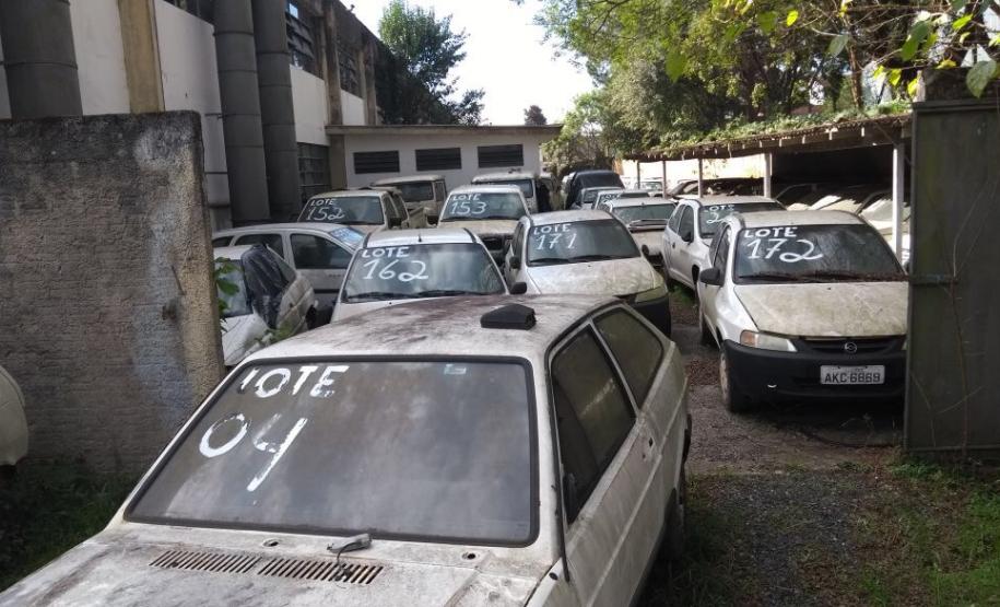 Venda de sucatas e veículos inservíveis pela Secretaria da Administração e da Previdência trazem recursos para o Estado e ajudam a esvaziar pátios.