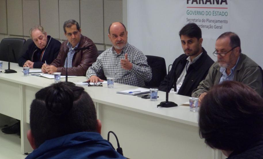 Fernando Ghignone participou da primeira reunião com representantes do Fórum das Entidades Sindicais (FES)