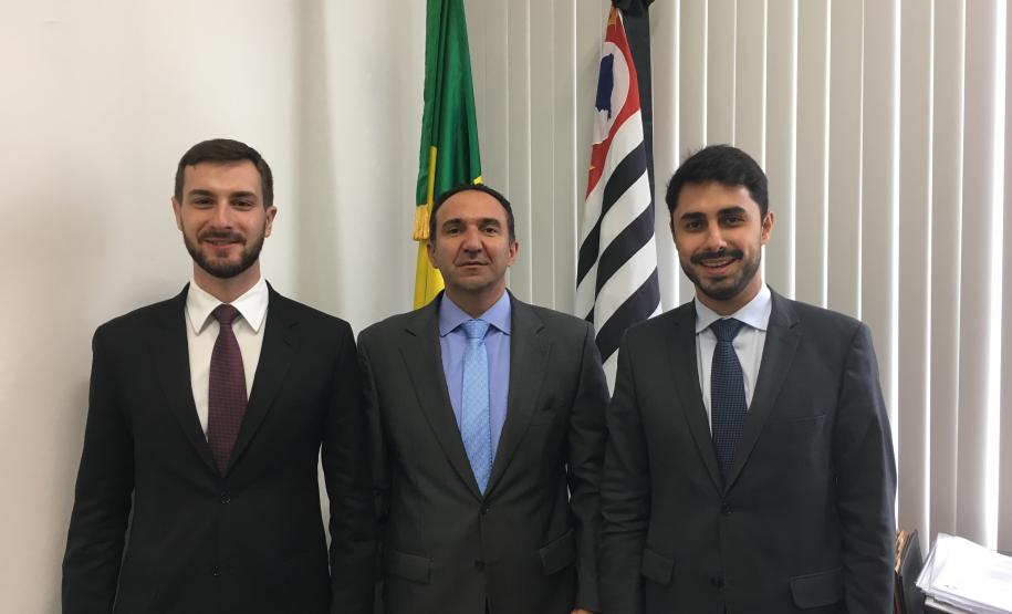 Assessor técnico da Seap Henrique Palermo do Vale, chefe de Gabinete da Secretaria de Governo do Estado de São Paulo, João Germano Böttcher Filho, e chefe de Gabinete da Seap, Lucas Vieira Leal