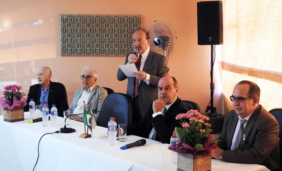 A acolhida foi feita pelo secretário da Administração e da Previdência, Fernando Ghignone, e pelo presidente da Junta Comercial, Ardisson Akel