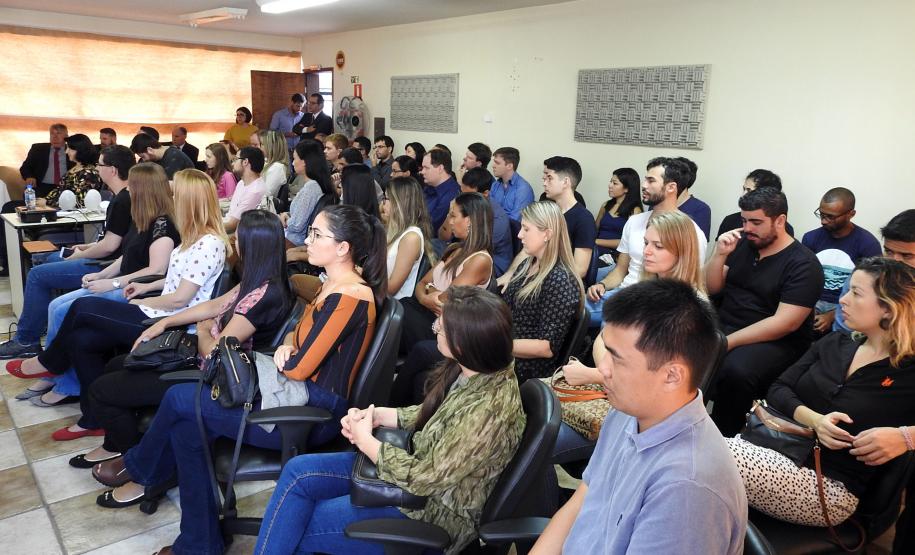 A acolhida foi feita pelo secretário da Administração e da Previdência, Fernando Ghignone, e pelo presidente da Junta Comercial, Ardisson Akel