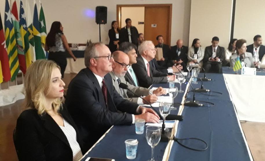 Secretário participa de reunião do Conaprev Reunião está sendo realizada na ParanaPrevidência