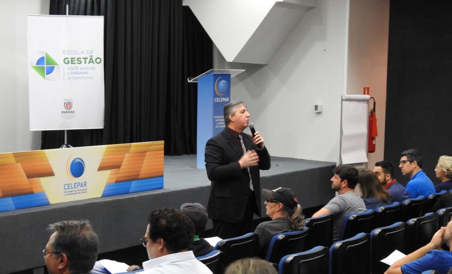 Encontro de capacitação de servidores para adoção do Manual de ProcedimentosContábeis Patrimoniais. Presença: palestrante Nilton Cordoni Júnior.