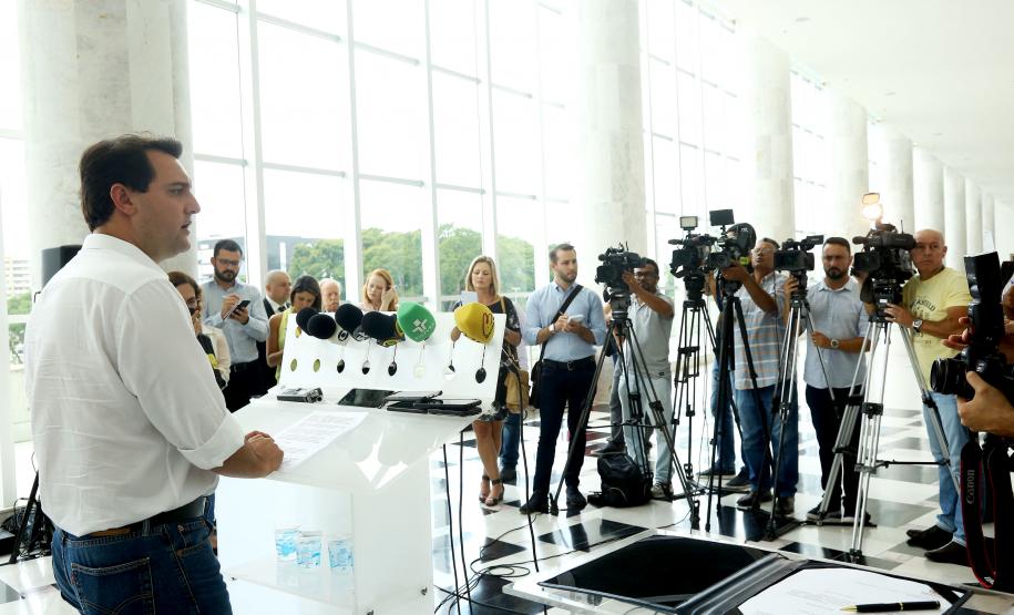 Governador determina auditoria na folha de pagamentos do Estado Governador anuncia auditoria no Palácio Iguaçu. 22/01/19