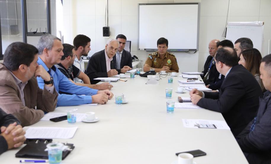 Órgãos signatários do contrato com a JMK, que até então era responsável pela manutenção da frota de veículos do Estado, deverão analisar os orçamentos, autorizar os reparos e acompanhar a execução dos serviços.