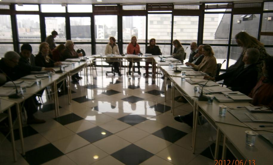 A secretária Dinorah Botto Portugal Nogara destacou a necessidade de envolvimento integral no cumprimento dos projetos matriciais